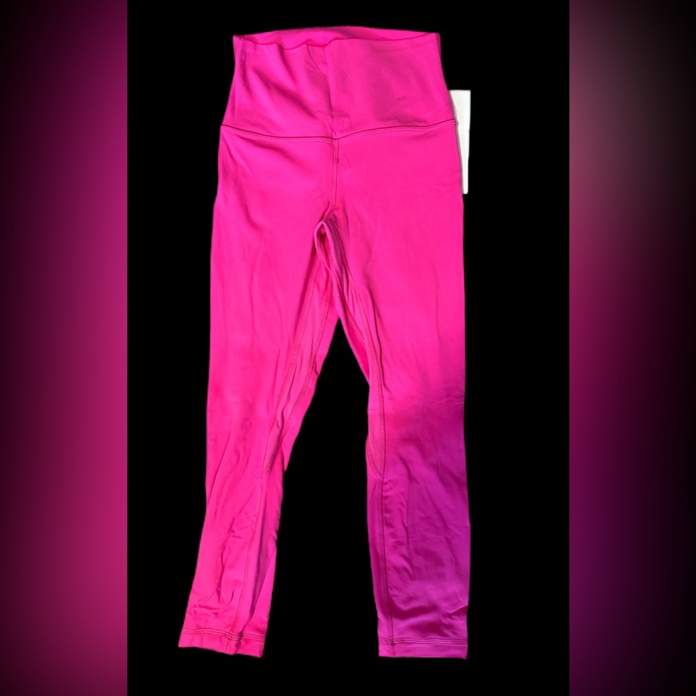 lululemon Align TM HR
Crop 23" in pink